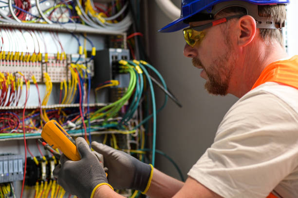 Best Emergency Electrical Repair  in Greenacres, FL